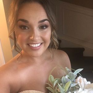 Meet your Posher, Lindsay